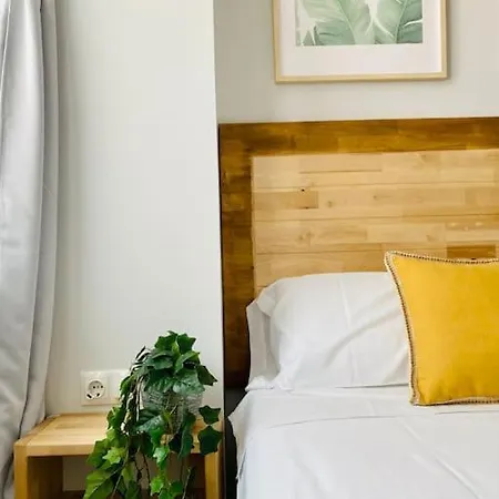 Cabanyal 1 - Beachside Charm & Design